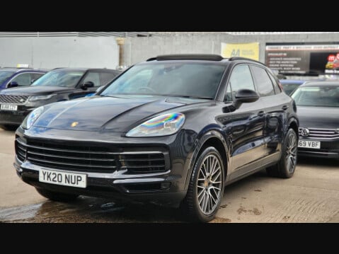 Porsche Cayenne V6 4