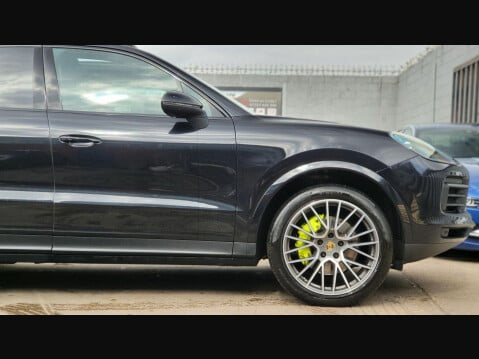 Porsche Cayenne V6 6