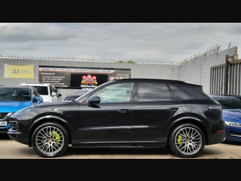 Porsche Cayenne V6 7