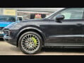 Porsche Cayenne V6 11
