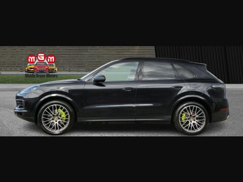 Porsche Cayenne V6 8