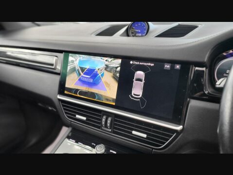 Porsche Cayenne V6 35