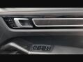 Porsche Cayenne V6 26