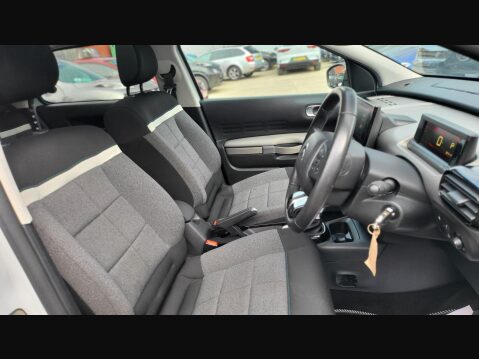 Citroen C4 Cactus PURETECH FLAIR S/S EAT6 18