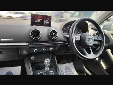Audi A3 SPORTBACK TFSI SE TECHNIK 13