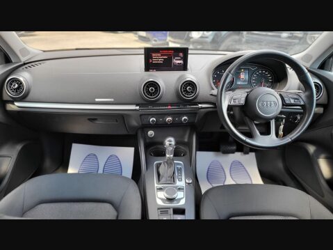 Audi A3 SPORTBACK TFSI SE TECHNIK 4