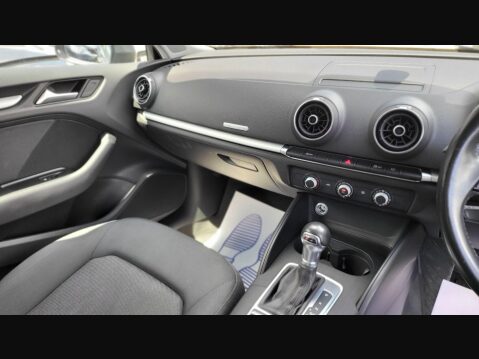 Audi A3 SPORTBACK TFSI SE TECHNIK 15