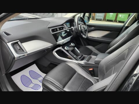 Jaguar I-Pace S 5