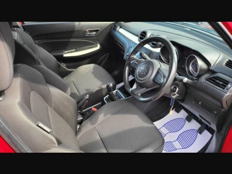 Suzuki Swift SZ3 DUALJET 4