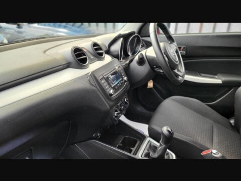 Suzuki Swift SZ3 DUALJET 12