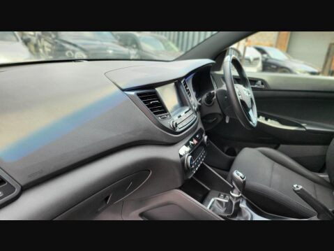 Hyundai TUCSON T-GDI GO SE 11