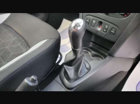 Dacia Sandero Stepway LAUREATE TCE 15