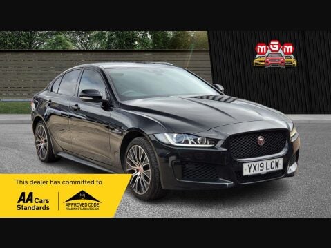 Jaguar XE D LANDMARK AWD 1