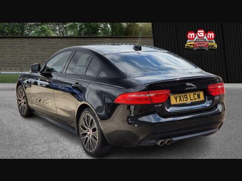 Jaguar XE D LANDMARK AWD 10