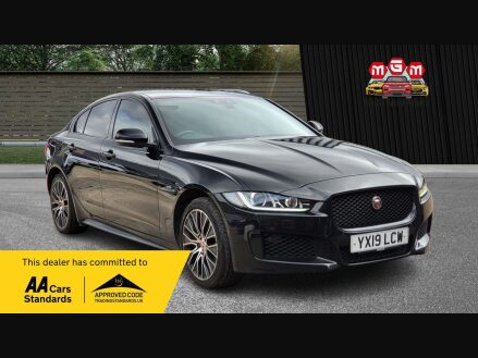Jaguar XE D LANDMARK AWD