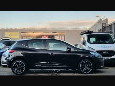 Renault Clio ICONIC TCE 10