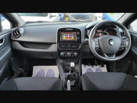Renault Clio ICONIC TCE 13