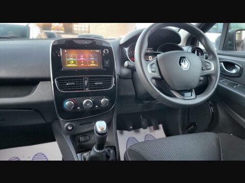 Renault Clio ICONIC TCE 14