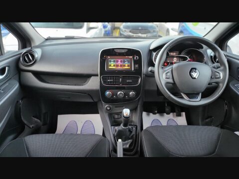 Renault Clio ICONIC TCE 13