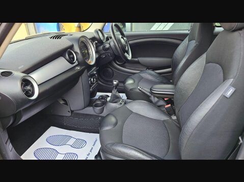Mini Hatch COOPER 2