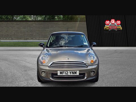 Mini Hatch COOPER 3