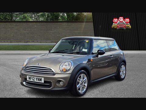 Mini Hatch COOPER 5