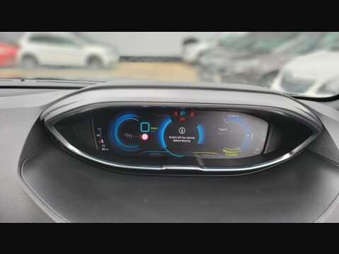 Peugeot 3008 S/S GT PREMIUM 26