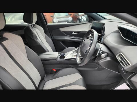 Peugeot 3008 S/S GT PREMIUM 16