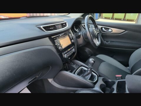 Nissan Qashqai N-CONNECTA DIG-T 12