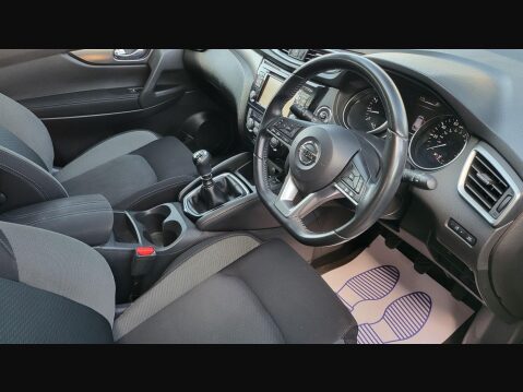 Nissan Qashqai N-CONNECTA DIG-T 16