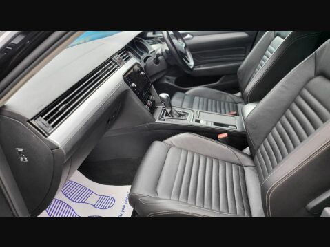 Volkswagen Passat SEL TDI DSG 25