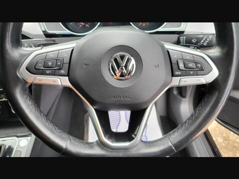 Volkswagen Passat SEL TDI DSG 24