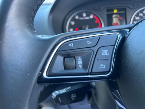 Audi Q2 TFSI SPORT 16