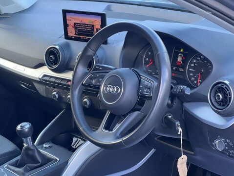 Audi Q2 TFSI SPORT 23
