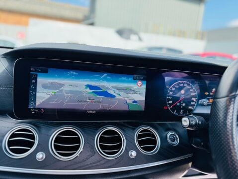 Mercedes-Benz E Class E 300 D AMG LINE EDITION PREMIUM PLUS 33