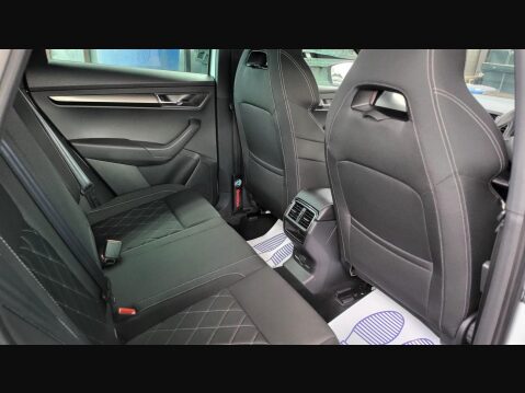 Skoda Karoq SPORTLINE TDI SCR DSG 19