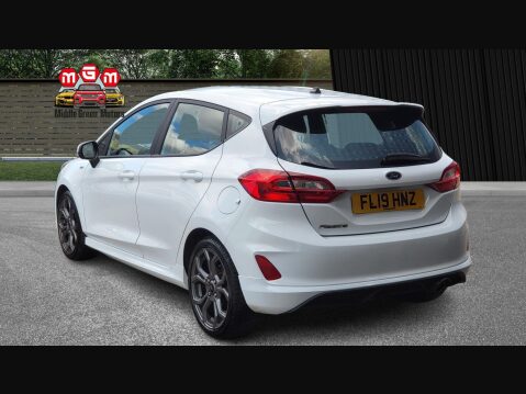 Ford Fiesta ST-LINE 6