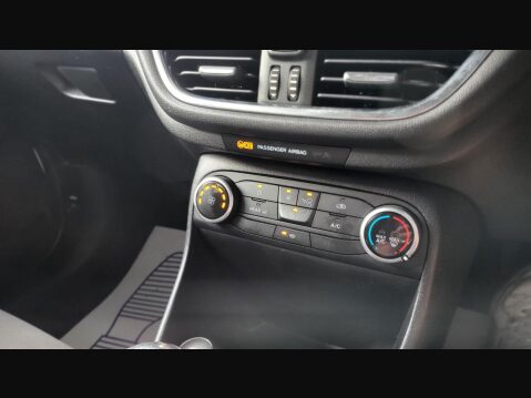 Ford Fiesta ST-LINE 18