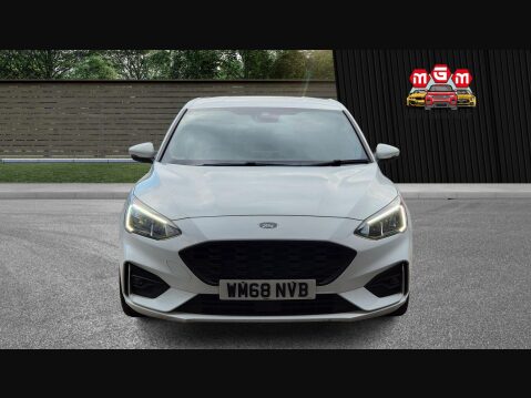 Ford Focus ST-LINE 6