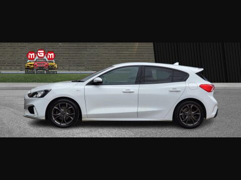Ford Focus ST-LINE 9