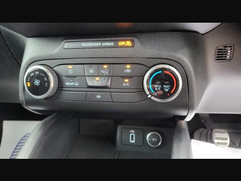 Ford Focus ST-LINE 19
