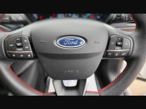 Ford Focus ST-LINE 32
