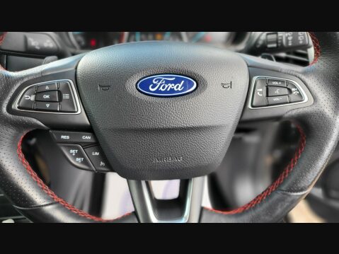 Ford Ecosport ST-LINE 26