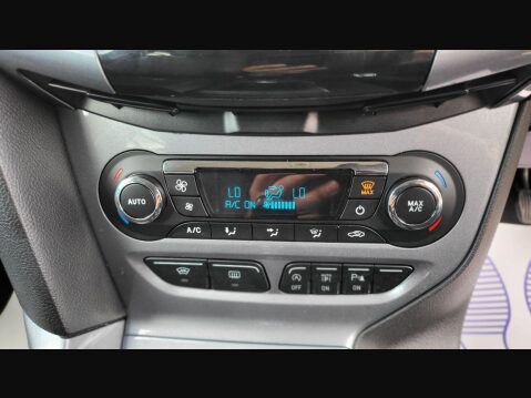 Ford Focus TITANIUM X 24