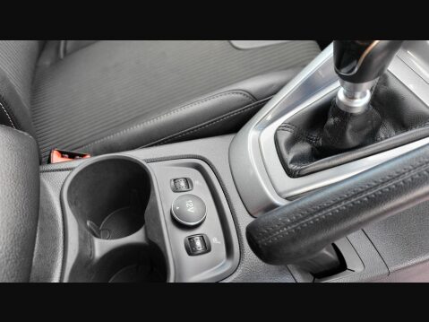 Ford Focus TITANIUM X 14