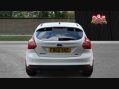 Ford Focus TITANIUM X 8
