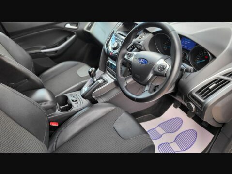 Ford Focus TITANIUM X 16