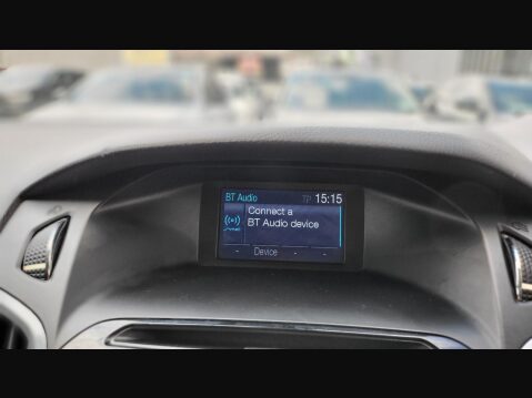 Ford Focus TITANIUM X 34