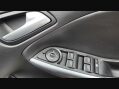 Ford Focus TITANIUM X 21