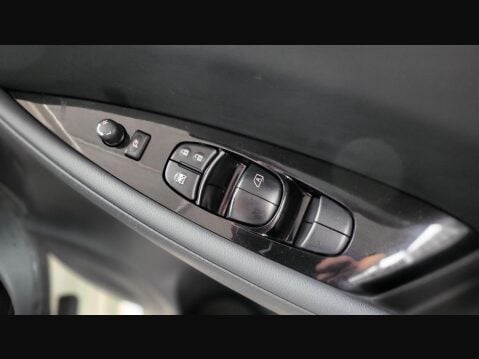 Nissan LEAF N-CONNECTA 18
